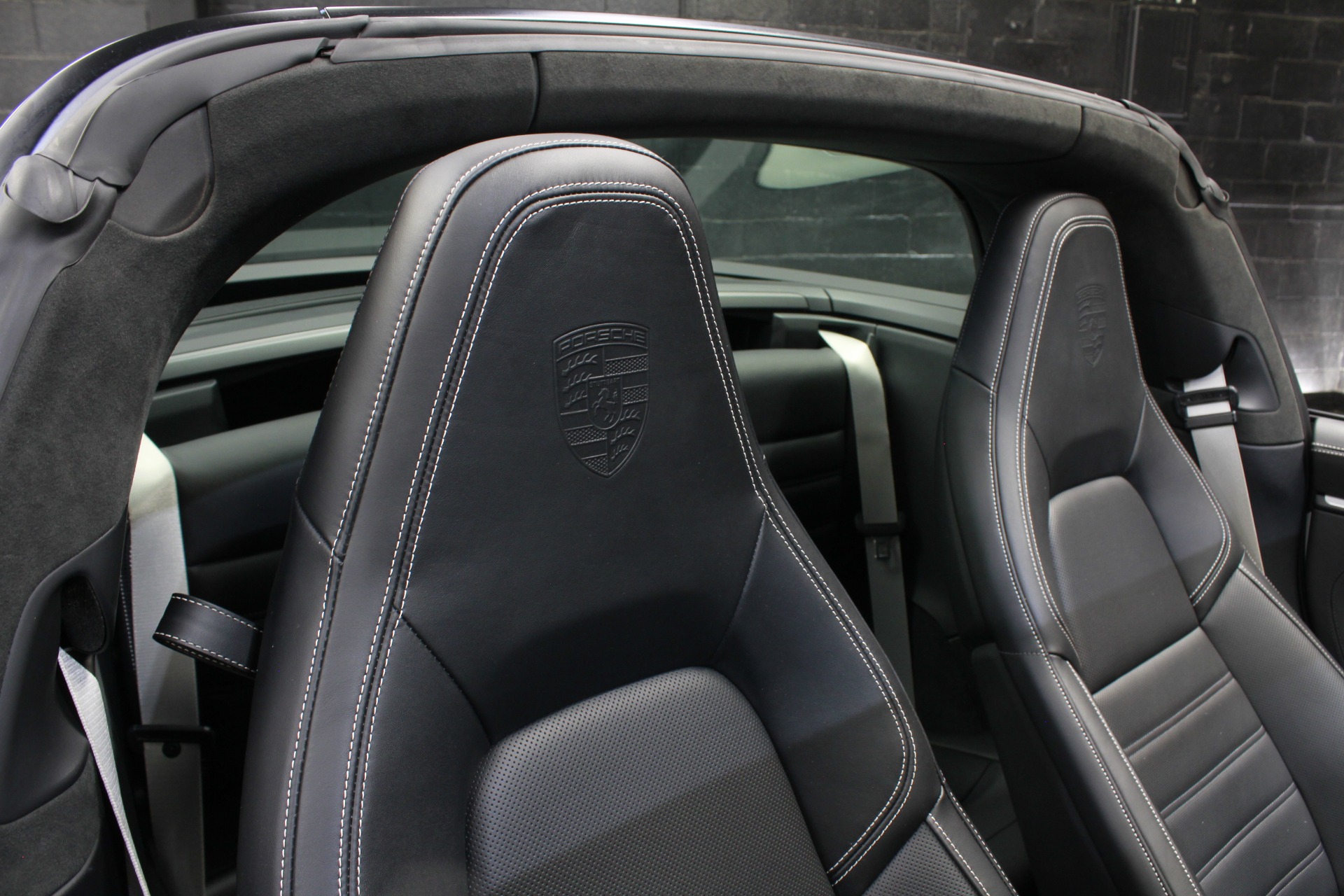 2026 Porsche 911 S - Photo 60