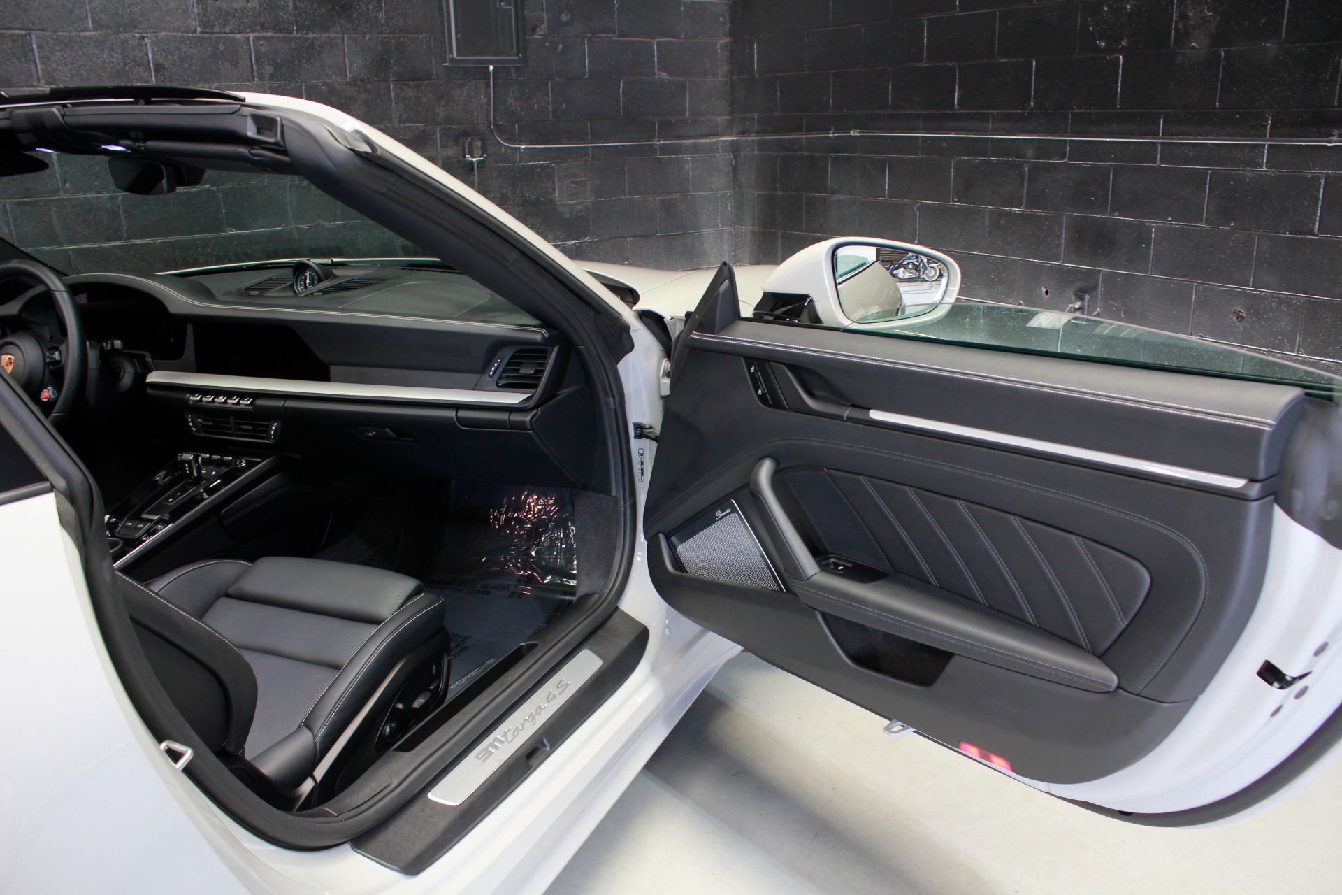 2026 Porsche 911 S - Photo 62
