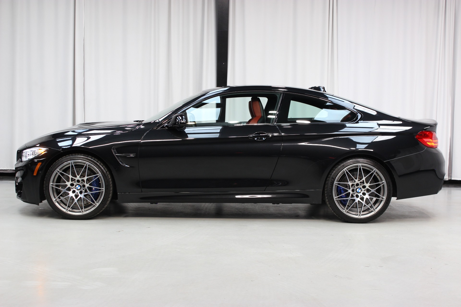 Bmw M4 Black Sapphire Metallic