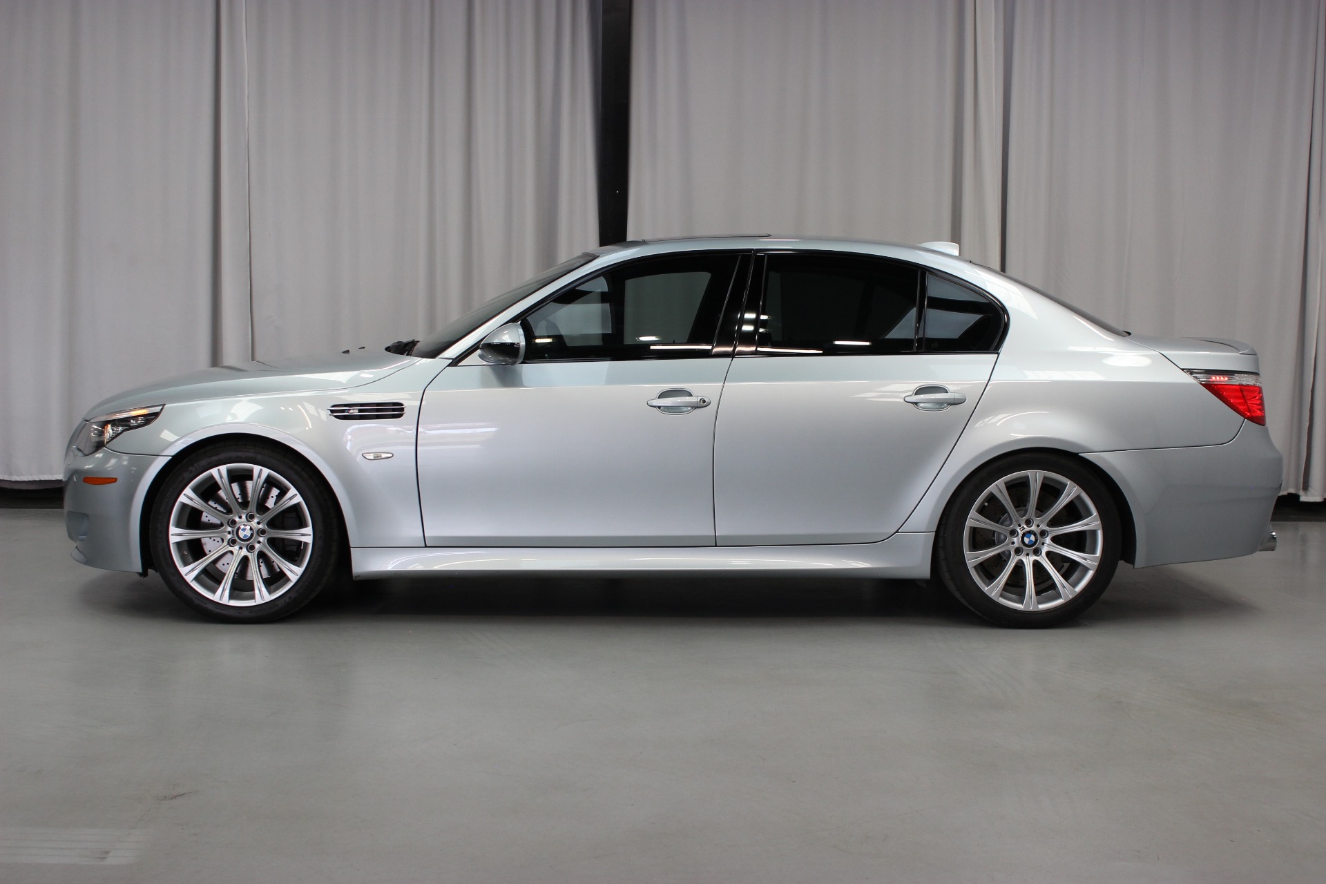 Used 2010 BMW M5 For Sale (Sold) | Momentum Motorcars Inc